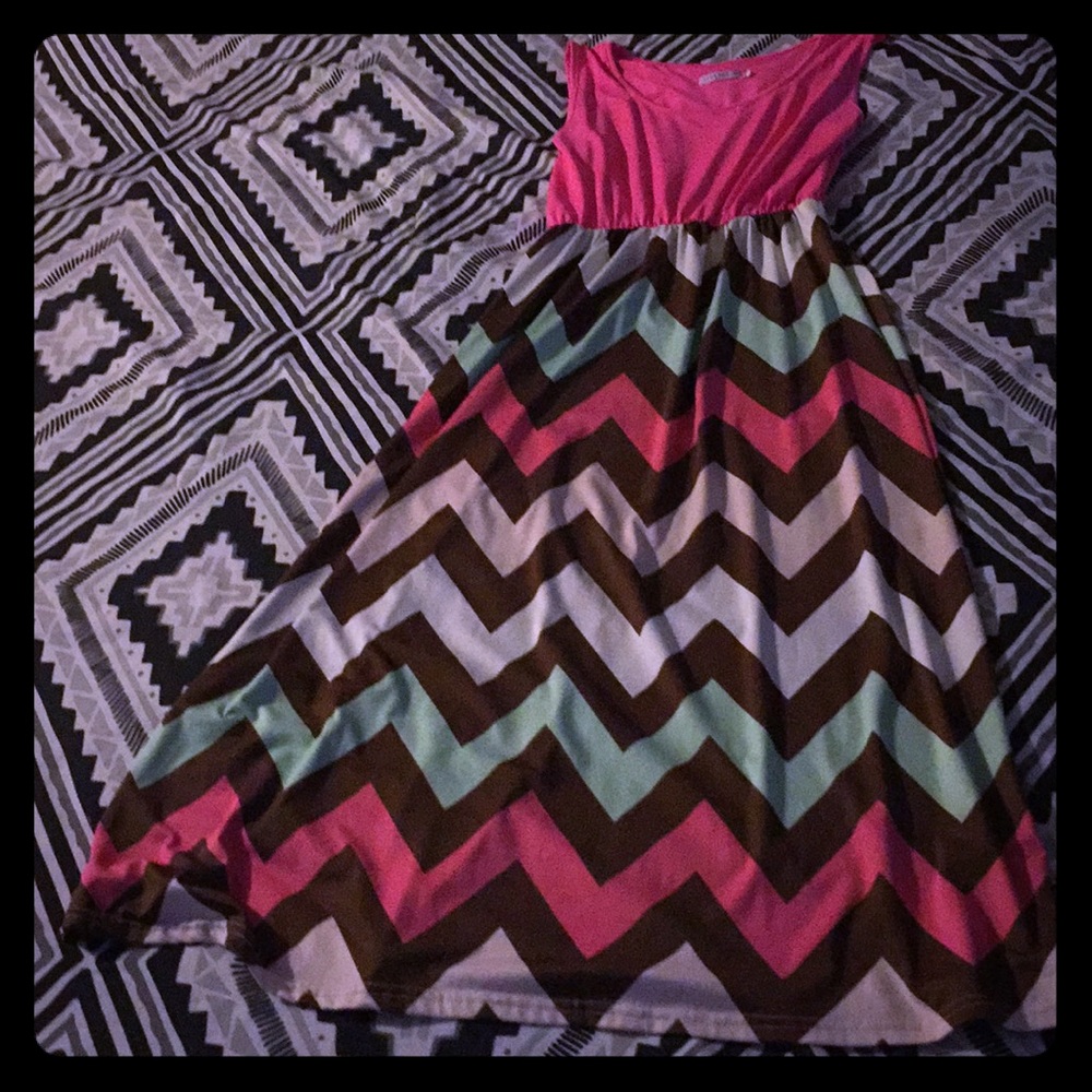 Sleeveless lightweight ankle length dress